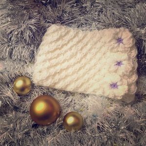 Handmade knit headband for women